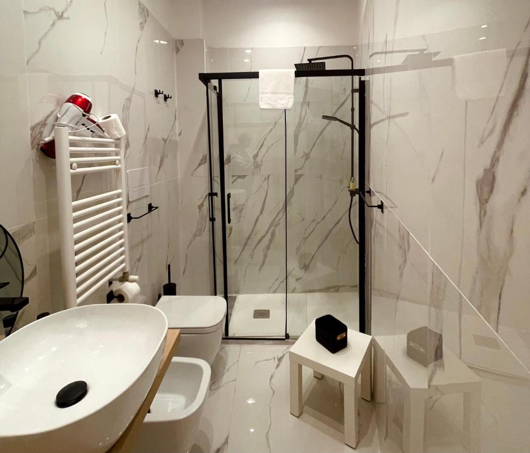 La Suite Di Dante Napoli ภายนอก รูปภาพ